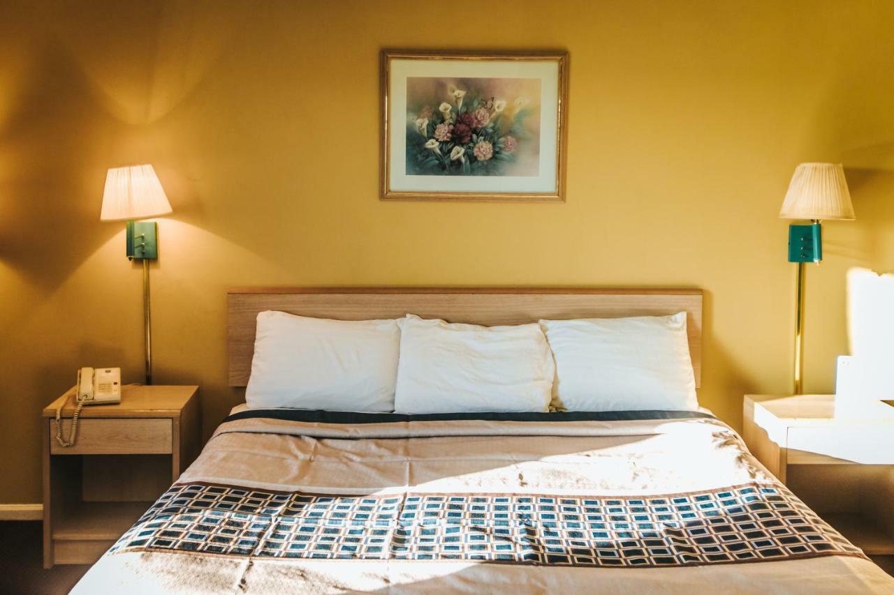 Knights Inn Berea Ngoại thất bức ảnh